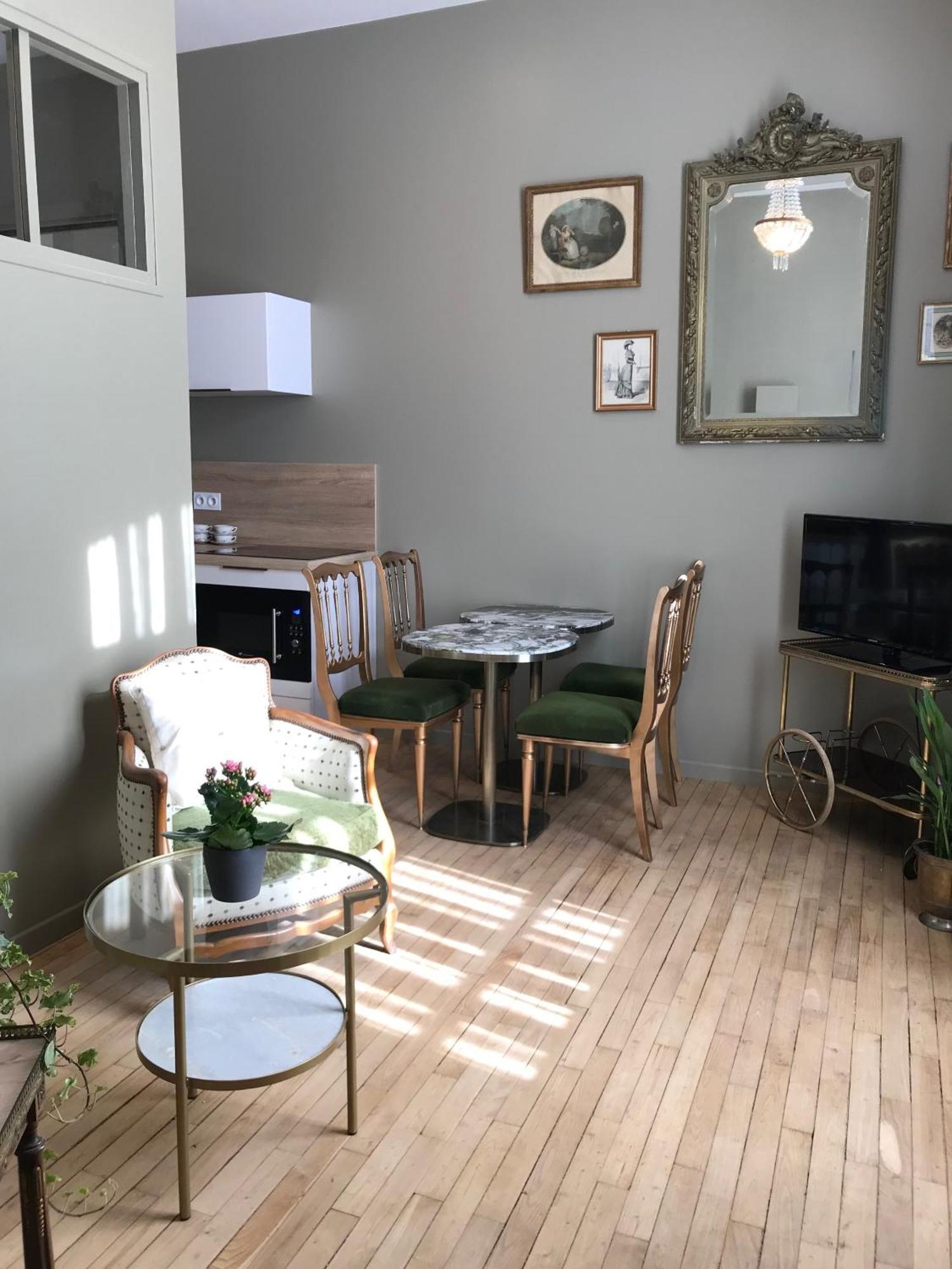 Apartment Perlepampille